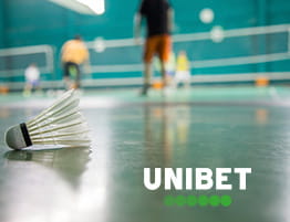 O scena de Badminton și logo-ul Unibet